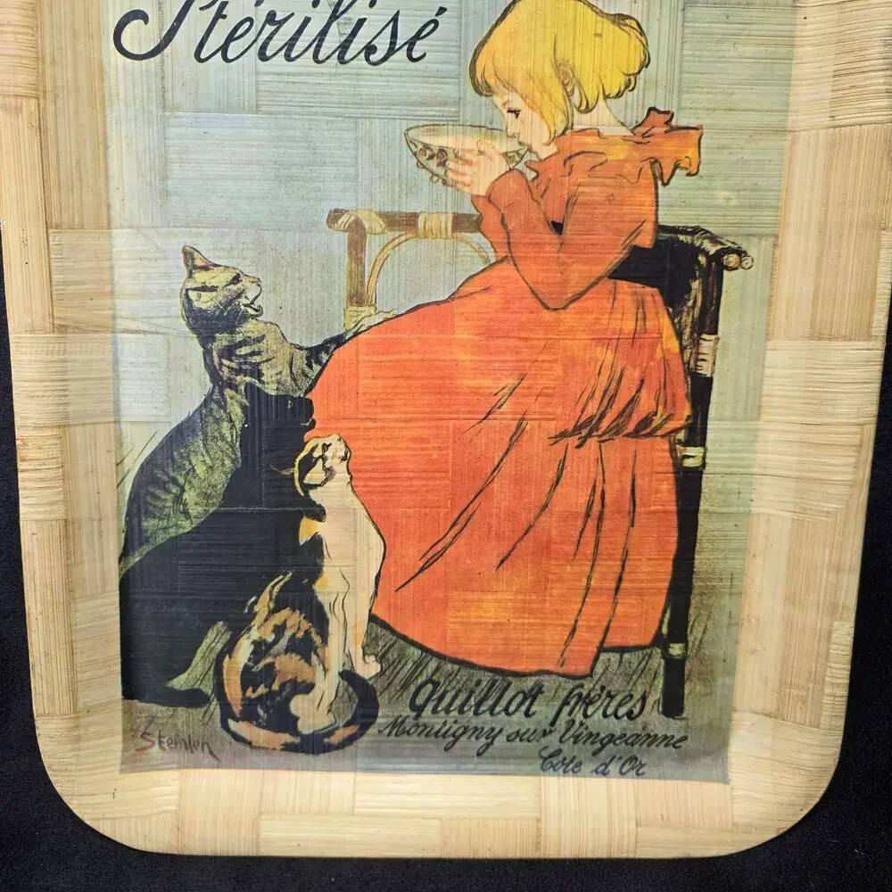 Lait Pur Sterilise De La Binganne Girl Drinking Milk & Cats Bamboo Wood Tray